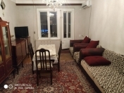 İcarəyə verilir 3 otaqlı 80 m2 köhnə tikili İçəri Şəhər m.