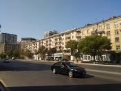 Satılır 3 otaqlı 90 m2 köhnə tikili Gənclik m.