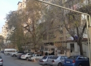 Satılır 2 otaqlı 60 m2 köhnə tikili 4 mkr