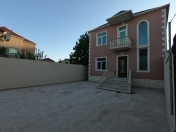 Satılır 4 otaqlı 220 m2 həyət evi Masazır