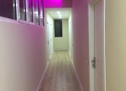 İcarəyə verilir 6 otaqlı 180 m2 köhnə tikili Nizami m.