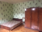 İcarəyə verilir 1 otaqlı 20 m2 həyət evi İnşaatçılar m.