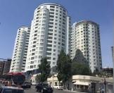 Satılır 4 otaqlı 250 m2 yeni tikili 28 May m.