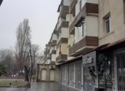 Satılır 3 otaqlı 70 m2 köhnə tikili Avropa otel