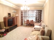 İcarəyə verilir 2 otaqlı 80 m2 köhnə tikili Elmlər Akademiyası m.