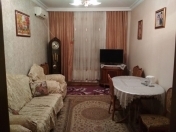 Satılır 3 otaqlı 100 m2 köhnə tikili Montin