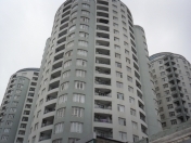 İcarəyə verilir 4 otaqlı 200 m2 yeni tikili Heydər Əliyev sarayı