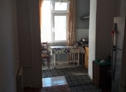 Satılır 2 otaqlı 56 m2 köhnə tikili Sərhədçi İdman kompleksi