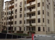 Satılır 4 otaqlı 180 m2 yeni tikili Həzi Aslanov