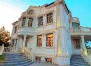 Satılır 8 otaqlı 700 m2 bağ evi Şüvəlan