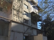 Satılır 1 otaqlı 40 m2 köhnə tikili Xalqlar Dostluğu m.