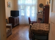 Satılır 4 otaqlı 130 m2 köhnə tikili Four Seasons otel