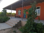 Satılır 4 otaqlı 229 m2 həyət evi Bilgəh