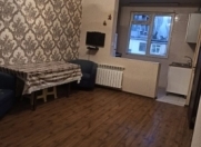 İcarəyə verilir 2 otaqlı 44 m2 köhnə tikili 4 mkr