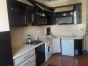 İcarəyə verilir 2 otaqlı 80 m2 köhnə tikili Yasamal r.