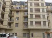 Satılır 5 otaqlı 228 m2 yeni tikili Ağ şəhər