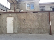 İcarəyə verilir 2 otaqlı 30 m2 həyət evi Rəsulzadə