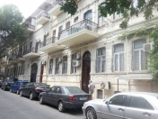 Satılır 1 otaqlı 38 m2 köhnə tikili Nəsimi heykəli