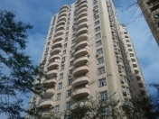 Satılır 2 otaqlı 75 m2 yeni tikili Nizami m.