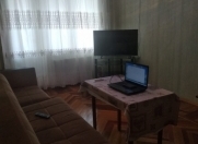 İcarəyə verilir 3 otaqlı 70 m2 köhnə tikili 6 mkr