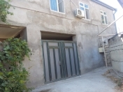 Satılır 5 otaqlı 200 m2 həyət evi Binəqədi