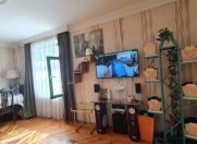 Satılır 1 otaqlı 35 m2 köhnə tikili Musabəyov parkı