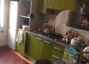 İcarəyə verilir 2 otaqlı 70 m2 köhnə tikili Qara Qarayev m.