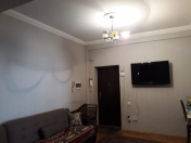 Satılır 2 otaqlı 90 m2 yeni tikili Nəriman Nərimanov m.