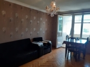 Satılır 3 otaqlı 72 m2 köhnə tikili Nizami m.