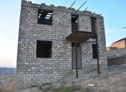 Satılır 4 otaqlı 90 m2 yeni tikili Qobu