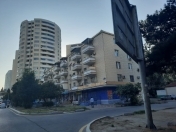 Satılır 3 otaqlı 70 m2 köhnə tikili Bakı Dövlət Universiteti