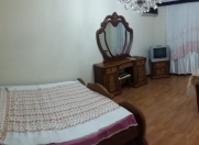 Satılır 1 otaqlı 44 m2 köhnə tikili Nəriman Nərimanov m.