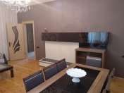 Satılır 3 otaqlı 90 m2 həyət evi Binəqədi