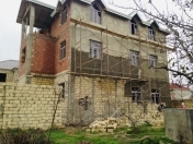 Satılır 9 otaqlı 400 m2 həyət evi Sumqayıt