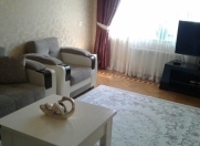 Satılır 4 otaqlı 120 m2 köhnə tikili 6 mkr