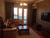 Satılır 4 otaqlı 80 m2 köhnə tikili 8 mkr