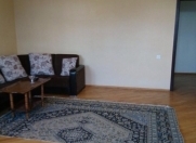 İcarəyə verilir 3 otaqlı 138 m2 yeni tikili Hərbi Hospital