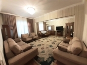 Satılır 5 otaqlı 120 m2 köhnə tikili 8 mkr