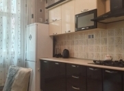 İcarəyə verilir 4 otaqlı 140 m2 yeni tikili İnşaatçılar m.