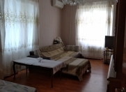 Satılır 2 otaqlı 60 m2 köhnə tikili Əhmədli