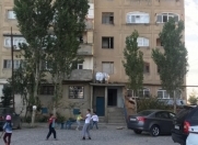 Satılır 3 otaqlı 77 m2 köhnə tikili Buzovna