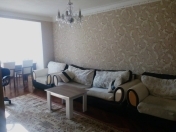 İcarəyə verilir 3 otaqlı 80 m2 köhnə tikili Gənclik m.