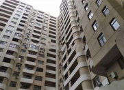 Satılır 4 otaqlı 240 m2 yeni tikili Elmlər Akademiyası m.