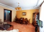 Satılır 4 otaqlı 100 m2 köhnə tikili Bakı Dövlət Universiteti