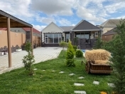 Satılır 4 otaqlı 160 m2 bağ evi Mərdəkan