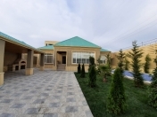 Satılır 5 otaqlı 200 m2 bağ evi Şüvəlan Park ticarət mərkəzi