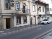 Satılır 2 otaqlı 43 m2 köhnə tikili Qış parkı