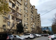 İcarəyə verilir 2 otaqlı 60 m2 köhnə tikili Gənclik m.