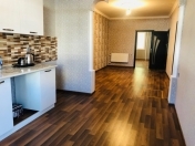 Satılır 3 otaqlı 80 m2 köhnə tikili 7 mkr