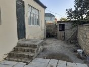 Satılır 2 otaqlı 50 m2 həyət evi Binəqədi